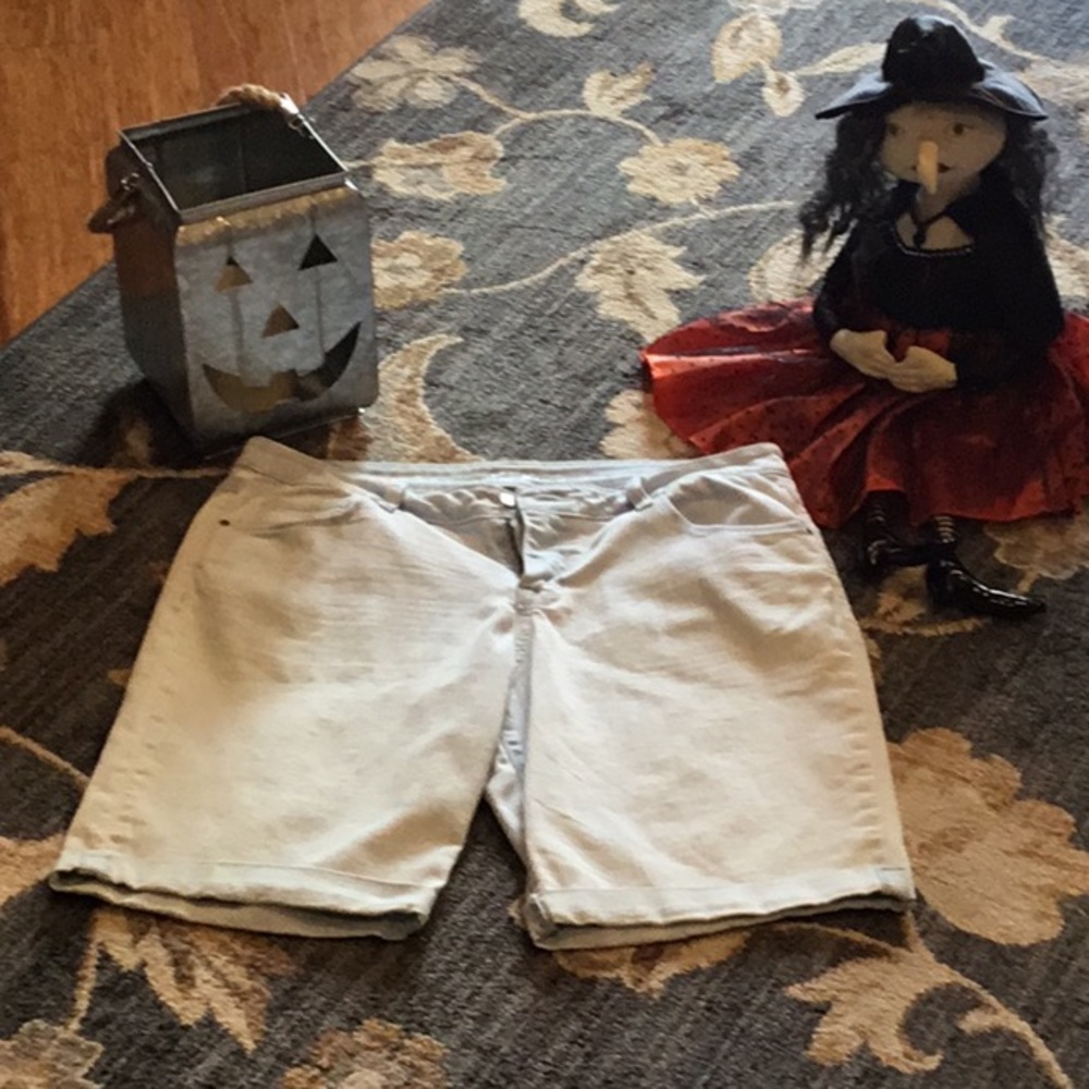 Apt9 Bermuda Shorts
